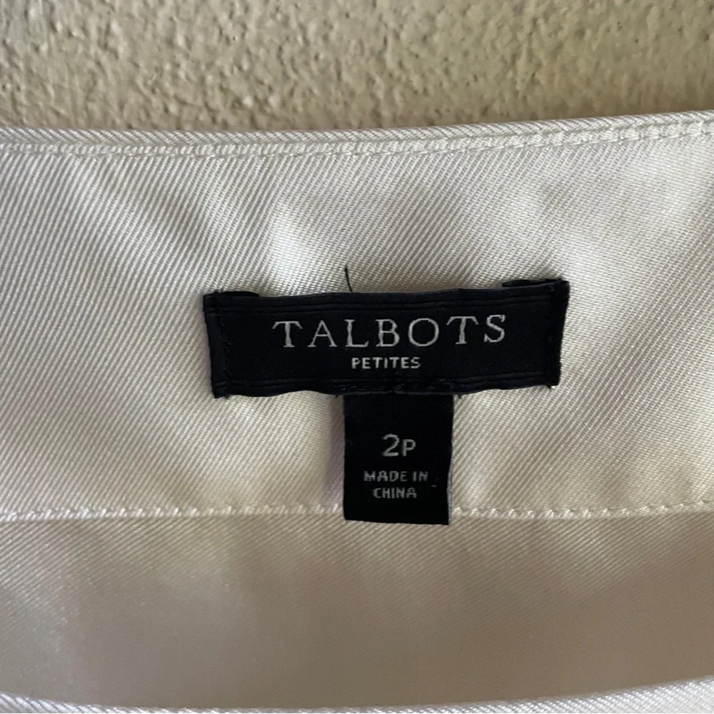 Talbot's Silk Paisley Patterned Blouse. Cap Sleeves, Side Zip. Cream, Green. 2P - Picture 8 of 11